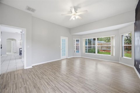 House in Valrico, Florida 5 bedrooms, 257.43 sq.m. № 2283701 - photo 29
