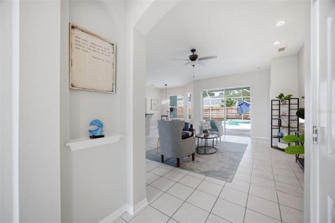 House in Valrico, Florida 5 bedrooms, 257.43 sq.m. № 2283701 - photo 13