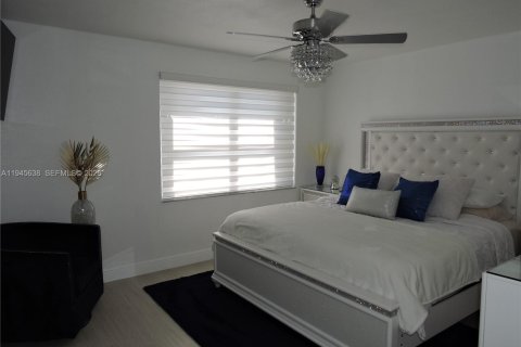 Casa en venta en Miramar, Florida, 3 dormitorios, 169.83 m2 № 2001699 - foto 20