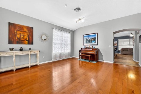 Casa en venta en Tampa, Florida, 3 dormitorios, 156.91 m2 № 1833119 - foto 8