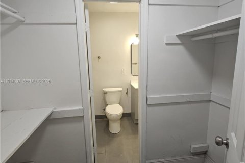 Снять в аренду квартиру в Лодерхилл, Флорида 3 спальни, № 1992307 - фото 7