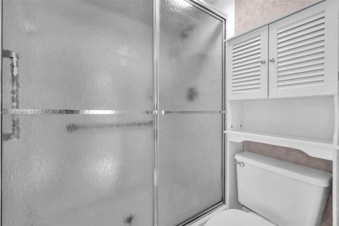 Copropriété à vendre à Tamarac, Floride: 2 chambres, 112.88 m2 № 2001156 - photo 27