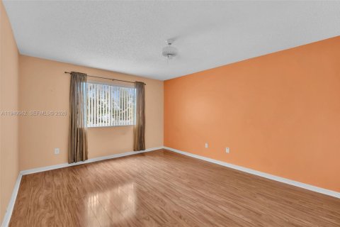 Copropriété à vendre à Tamarac, Floride: 2 chambres, 112.88 m2 № 2001156 - photo 23