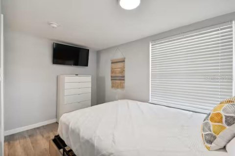 Appartement à louer à Orlando, Floride: 2 chambres, 74.32 m2 № 2352466 - photo 8