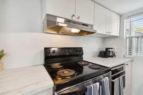 Appartement à louer à Orlando, Floride: 2 chambres, 74.32 m2 № 2352466 - photo 9