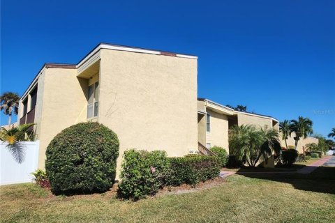 Copropriété à vendre à Sarasota, Floride: 1 chambre, 51.56 m2 № 2102838 - photo 2