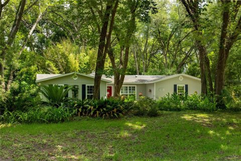 Villa ou maison à Gainesville, Floride 3 chambres, 117.8 m2 № 2147504