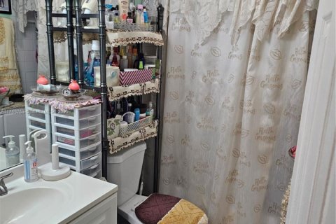 Condominio en venta en Lauderdale Lakes, Florida, 2 dormitorios, 85.47 m2 № 1979403 - foto 6