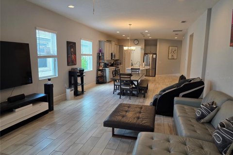 Casa en alquiler en Apollo Beach, Florida, 3 dormitorios, 179.49 m2 № 1917427 - foto 17