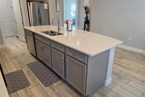 Casa en alquiler en Apollo Beach, Florida, 3 dormitorios, 179.49 m2 № 1917427 - foto 11