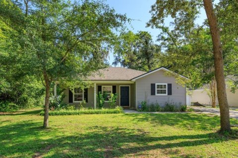 House in Orange City, Florida 3 bedrooms, 102.47 sq.m. № 2205060