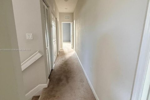 Купить кондоминиум в Майами, Флорида 4 спальни, 168.62м2, № 2054697 - фото 15