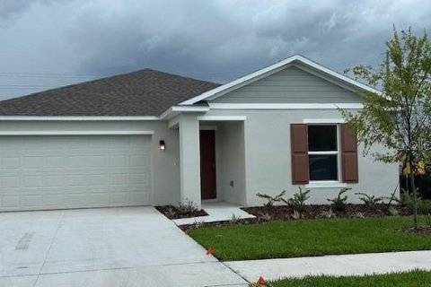 House in Winter Haven, Florida 3 bedrooms, 138.15 sq.m. № 1841554 - photo 2