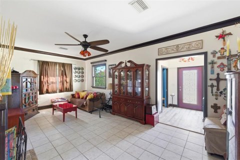 Casa en venta en Saint Petersburg, Florida, 2 dormitorios, 98.1 m2 № 2259163 - foto 3