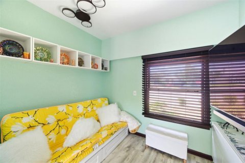 Casa en venta en Saint Petersburg, Florida, 2 dormitorios, 98.1 m2 № 2259163 - foto 12