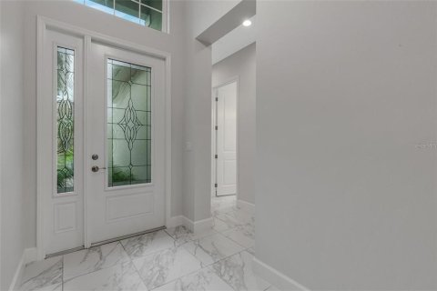 House in Wesley Chapel, Florida 5 bedrooms, 275.08 sq.m. № 1762160 - photo 6