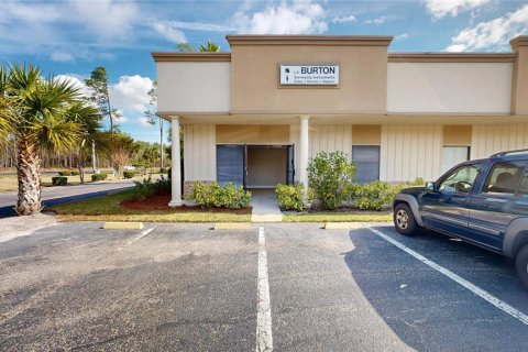 Commercial property in Gainesville, Florida 111.48 sq.m. № 2215001