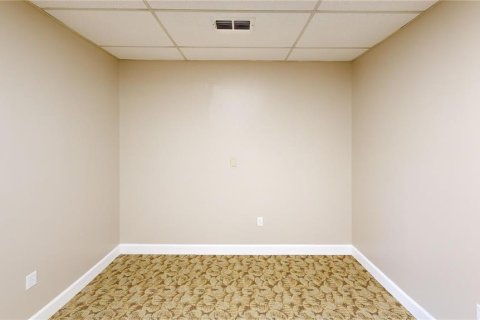 Commercial property in Gainesville, Florida 111.48 sq.m. № 2215001 - photo 6