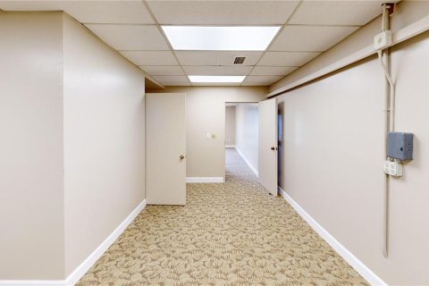 Commercial property in Gainesville, Florida 111.48 sq.m. № 2215001 - photo 5
