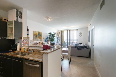 Condominio en venta en West Palm Beach, Florida, 1 dormitorio, 70.14 m2 № 2260814 - foto 9