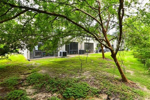 Adosado en venta en Tampa, Florida, 2 dormitorios, 115.94 m2 № 1873229 - foto 17