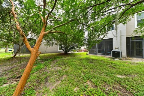 Adosado en venta en Tampa, Florida, 2 dormitorios, 115.94 m2 № 1873229 - foto 16