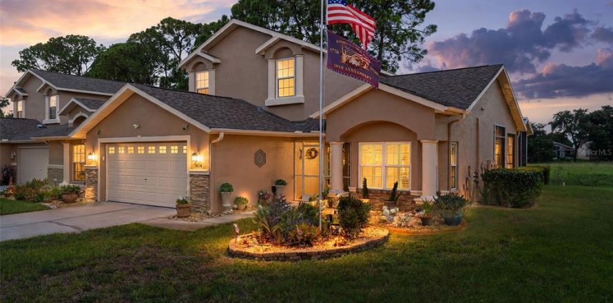 Villa ou maison à New Port Richey, Floride 3 chambres, 178.47 m2 № 2320865