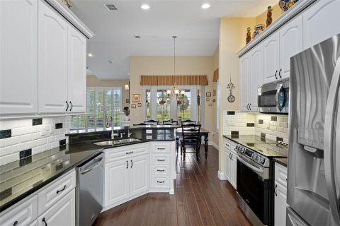 Villa ou maison à vendre à New Port Richey, Floride: 3 chambres, 178.47 m2 № 2320865 - photo 27