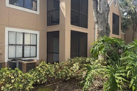 Copropriété à louer à Miami, Floride: 1 chambre, 54.44 m2 № 2046440 - photo 12