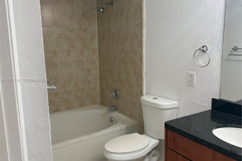 Copropriété à louer à Miami, Floride: 1 chambre, 54.44 m2 № 2046440 - photo 24