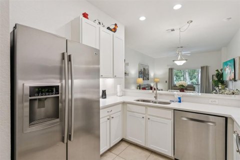 Condominio en venta en Davenport, Florida, 3 dormitorios, 113.99 m2 № 2205151 - foto 13