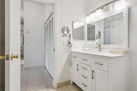 Condominio en venta en Davenport, Florida, 3 dormitorios, 113.99 m2 № 2205151 - foto 28