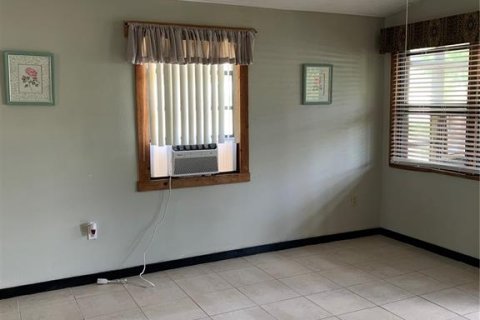 Casa en alquiler en Frostproof, Florida, 1 dormitorio, 57.23 m2 № 1793243 - foto 8