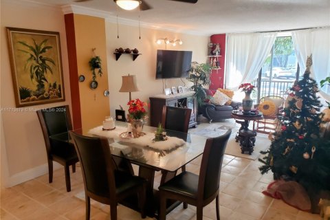 Купить кондоминиум в Авентура, Флорида 2 спальни, 92.34м2, № 1465786 - фото 1