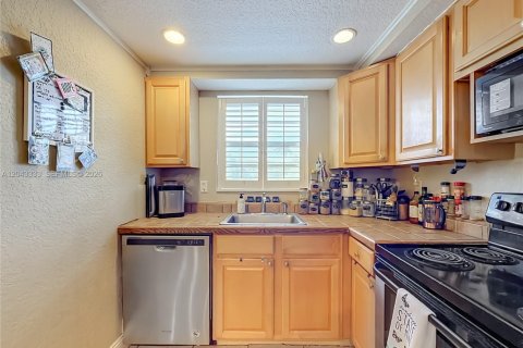 Condominio en venta en Fort Lauderdale, Florida, 2 dormitorios, 83.61 m2 № 2263724 - foto 12