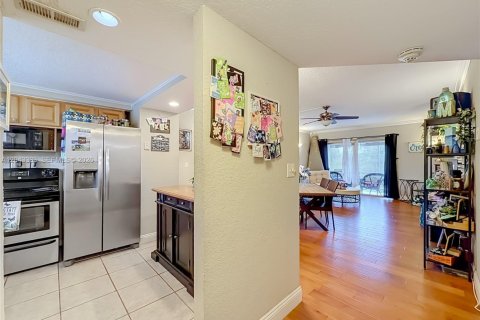 Condominio en venta en Fort Lauderdale, Florida, 2 dormitorios, 83.61 m2 № 2263724 - foto 18