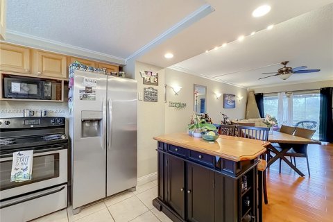 Condominio en venta en Fort Lauderdale, Florida, 2 dormitorios, 83.61 m2 № 2263724 - foto 17