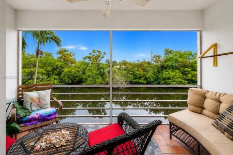 Condominio en Fort Lauderdale, Florida, 2 dormitorios № 2263724