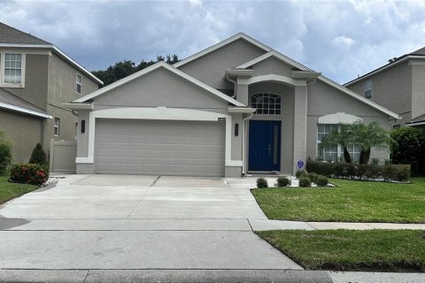 House in Orlando, Florida 4 bedrooms, 189.99 sq.m. № 2369289
