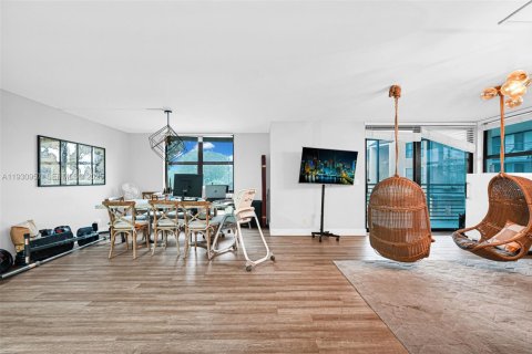 Copropriété à vendre à Hollywood, Floride: 2 chambres, 115.38 m2 № 1989732 - photo 30