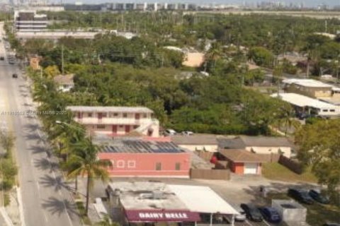 Immobilier commercial à vendre à Dania Beach, Floride № 2017088 - photo 5