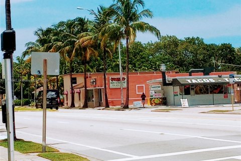 Immobilier commercial à Dania Beach, Floride № 2017088