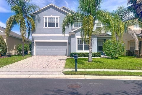 Casa en alquiler en Davenport, Florida, 7 dormitorios, 265.33 m2 № 1913839 - foto 1