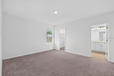 Casa en venta en Edgewater, Florida, 4 dormitorios, 193.7 m2 № 2157844 - foto 4