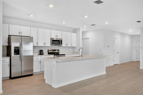 Casa en venta en Edgewater, Florida, 4 dormitorios, 193.7 m2 № 2157844 - foto 24