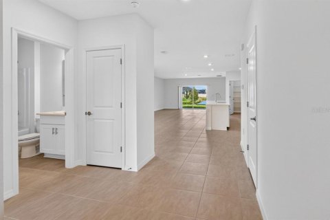 Casa en venta en Edgewater, Florida, 4 dormitorios, 193.7 m2 № 2157844 - foto 13