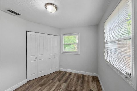 Villa ou maison à louer à Apopka, Floride: 3 chambres, 130.25 m2 № 2419940 - photo 8