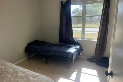 House in North Port, Florida 3 bedrooms, 122.26 sq.m. № 2233446 - photo 9