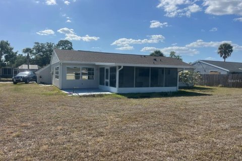 House in North Port, Florida 3 bedrooms, 122.26 sq.m. № 2233446 - photo 16
