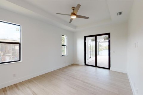 House in Port Charlotte, Florida 4 bedrooms, 195.75 sq.m. № 1824612 - photo 28